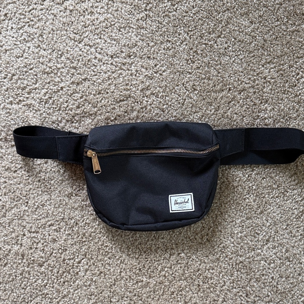 Herschel Supply Company Black Belt Bag with Gold Zipper EUC